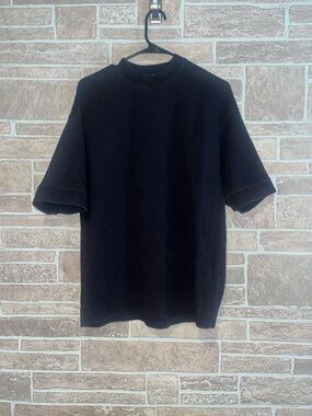 Zara  Men’s black short sleeve knit top size medium